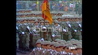 Ehrenparade der NVA anlässlich des 40 Jahrestages der DDR 1989 [upl. by Lama770]