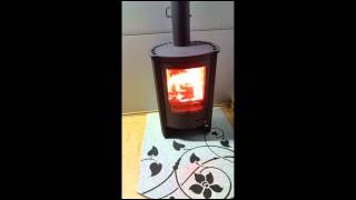 Warmluftofen Masterflamme Piccolo I Black Kaminofen Kamin Ofen Test [upl. by Natsirhc]