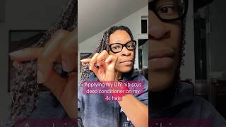 Applying my handmade deep conditioner diy hibiscuscurlcream 4chaircare  naturalhaircare [upl. by Eimerej326]