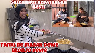 TAMU DATANG BAWA SAYURAN SENDIRI DAN MASAK SENDIRI‼️ [upl. by Yvel512]