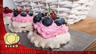 Mini Pavlove tortice  Mini Pavlova Cakes  breaD [upl. by Natsyrk557]