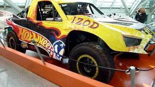 Hot Wheels World Record Jump Car 2011 LA Auto Show [upl. by Marguerie571]