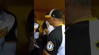 ÁguilasCibaeñasoficial Leyendas En El Retiro De Miguel Tejada mlbb mlb viralvideo shorts 🦅💛 [upl. by Ecyal47]