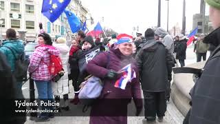 DEMONSTRACE NA VÁCLAVSKÉM NÁMĚSTÍ A PŘED BUDOVOU NÁRODNÍHO MUZEA [upl. by Ahseiuqal452]