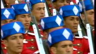 garde royale marocaine le 14 juillet 1999 [upl. by Suirrad968]