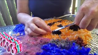 Latch Hook Demo Rug Hooking Rug Making Champagne Latch Paint your own Canvas Fancy Fibers [upl. by Ylrevaw]