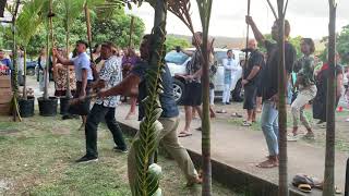 MAORIS PERFORMED A VERY EMOTIONAL HAKA FOR ONE OF THE FALLEN LEGENDS [upl. by Kornher569]