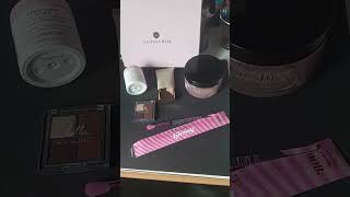 Glossybox de novembre [upl. by Nilpik]