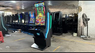 43 inch Slot Machines Gaming Metal Curved Gaming Cabinet Open Inside Machines Made in China For Sale [upl. by Laehcym]