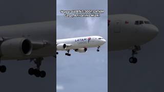 Boeing 767 Freighter Windy Landing  LATAM Cargo CCCXD mimai planespotting boeing 767 landing [upl. by Schiro]