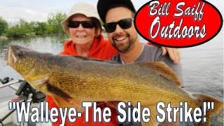 Walleye Fishing Tip quotThe Side Strikequot A Benefit for Taking Big Walleyes [upl. by Aloisius638]