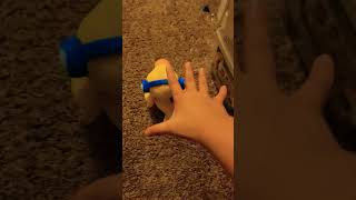 How to pick up a duck duck wrinkletheduck funny duckcalling duckfeet plush [upl. by Fernande]