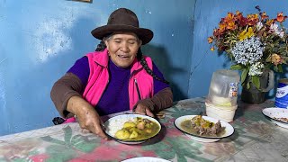 Almuerzo sopita de Trigo y Segundo de Olluco miga [upl. by Ytram]