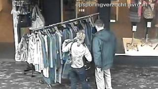 Lekkerkerk Diefstal kleding [upl. by Petra]