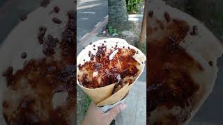 Leker Crepes streetfood [upl. by Merras]