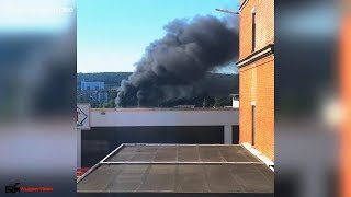 Schwarze Rauchsäule über Wuppertal  Brand neben der Gesamtschule Barmen  03072018 [upl. by Arobed]