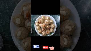 bina tale banao churma ke laddu😋youtubeshorts viralvideoganeshchaturthi special laddu [upl. by Avruch]