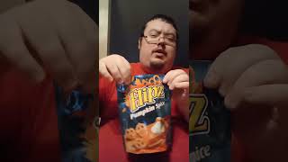 Flipz pumpkin spice pretzels review [upl. by Clevie]