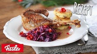 Leckeres Weihnachtsessen Knusprige Gänsekeule mit Rotkohl kochen [upl. by Eentroc]