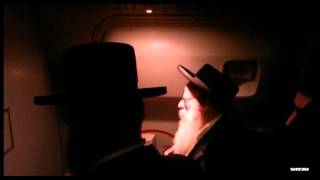 Sanz Klausenburg Rebbe Davening On The Plane On the Way To E Israel [upl. by Aititil]