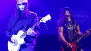 SLASH VS BUCKETHEAD [upl. by Ranjiv]