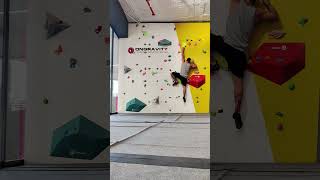 🧗Bloquecito en ➡️ Ongravity Indoor Climbing parkour climb climbing escalada [upl. by Rehptsirhc]