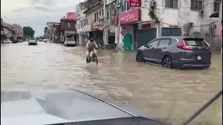 Teluk Intan dilanda banjir [upl. by Cristy484]