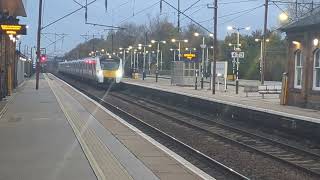 Here is the 8 coach 700 in Finsbury Park Saturday 16 November 2024 [upl. by Brandtr327]