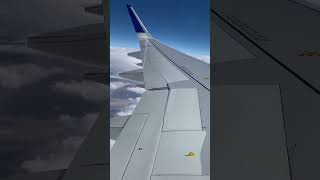 United Airlines Airbus A321neo Descent Landing And Taxi To The Gate In San Francisco [upl. by Ahusoj]