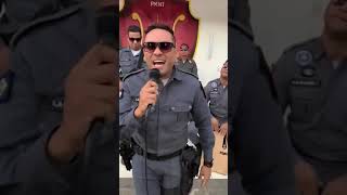 Polícias cantando após o sinal deixe seu recado os novos hype da internet [upl. by Leeda584]