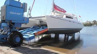 Lifting 47 ft Catamaran at The Boat Works Coomera [upl. by Anivlek432]