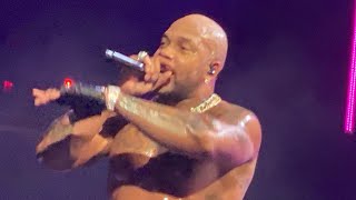 Flo Rida performing Wild Ones live at iHeartRadio Jingle Ball 2023 [upl. by Rozek]