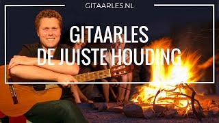 Gitaarles houding bij het gitaar leren spelen [upl. by Ahsienak]