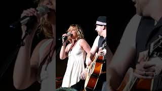 Jennifer Nettles  Sugarland  It Happens sugarland jennifernettles throwback [upl. by Oremoh345]