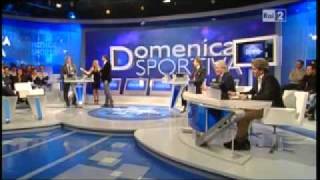 Alessandro Siani alla Domenica Sportiva 28 nov2010 [upl. by Aker]