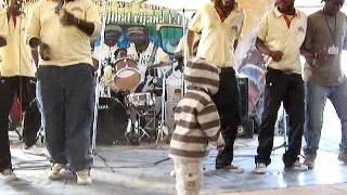 Dogo na Sebene la watoto wa tembo  2011 Karibu fair [upl. by Billi]