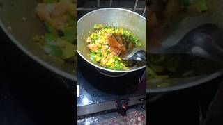 Aalu Simla mirch 🌶️ tasty sabji youtubeshorts youtube food shortvideo shorts [upl. by Nancy587]