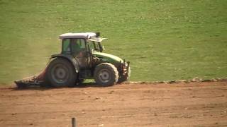 Deutz Agroplus 85  Lely Kreiselegge [upl. by Olympias]