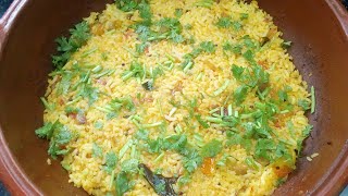 ஈசியான கிராமத்து தக்காளி சாதம்  Easy Village Tomato Rice Recipe in Tamil by Umas Kitchen [upl. by Nyrrek830]