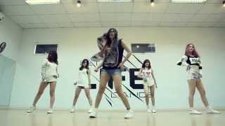 WIGGLE WIGGLE  Hello Venus  Dance Cover by EDM Dance Crew [upl. by Lapo625]