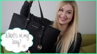 Whats In My Handbag Reise Edition [upl. by Hollie809]