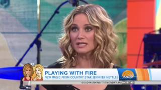 Jennifer Nettles  Hey Heartbreak and Interview  Today  May 16 2016 [upl. by Nivlek369]