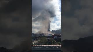 La PALMA Explosive Column Sep 25th 2021 lapalma volcano lava hazard geology canarias disaster [upl. by Aliahkim236]