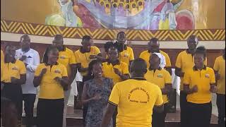 St Dominic Savio Choir Performing Mwamba Yesu Kafufuka by Salisali JM during Parish Easter Carols [upl. by Erwin]