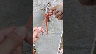 Quick Rope Releasing clove hitch [upl. by Gould]