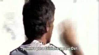 Diálogo proibido entre Mourinho e Coentrão [upl. by Moya248]