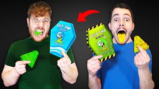 SALT CHIP CHALLENGE gegen SOUR CHIP CHALLENGE eskaliert SALZIG vs SAURES ESSEN [upl. by Eisso]