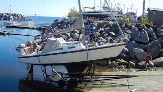 Procédure de sortie des bateaux a la Marina de BaieComeau [upl. by Wehttam580]