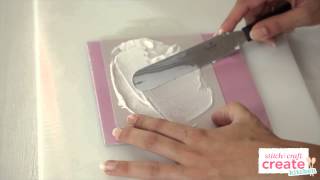 How to stencil with royal icing  Cake Craft Made Easy [upl. by Lefkowitz608]