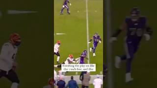 Only one quarterback could finish a play like this shorts lamarjackson patrickmahomes [upl. by Kemme]